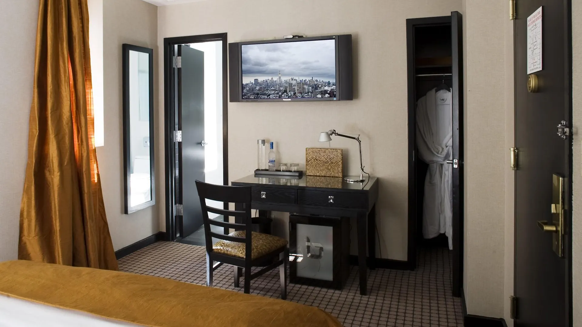 ****  Oyo Times Square Hotel New York United States